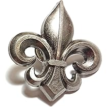 ピンバッジ　ピンズ　バッジ　アンティーク ピンバッジ　ノートルダムの鐘 818aUWkWtJL._AC_UY350_.jpg